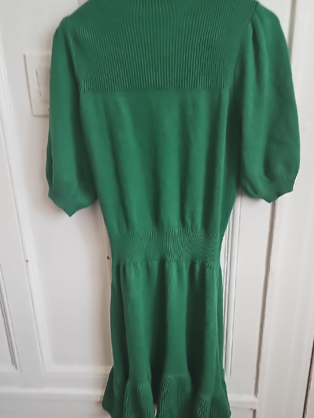 Green Knit Midi Dress with Puff Sleeves